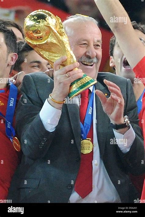  The 2010 FIFA World Cup: A Triumphant Rise for Spain and Its Legendary Coach Vicente del Bosque